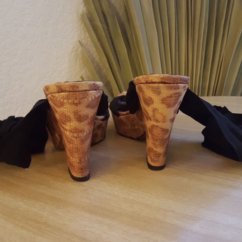 Vtg Donald J Pliner Couture Tie Up Wedge Heels - Picture 4 of 7